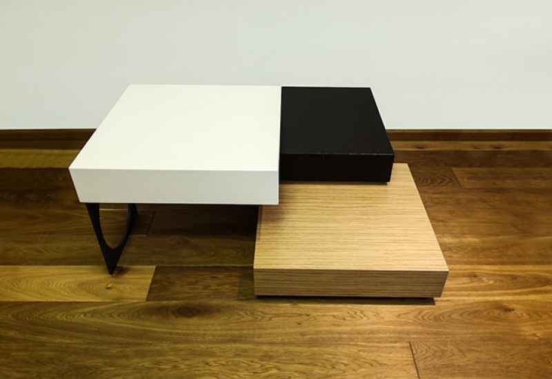 Caffe table