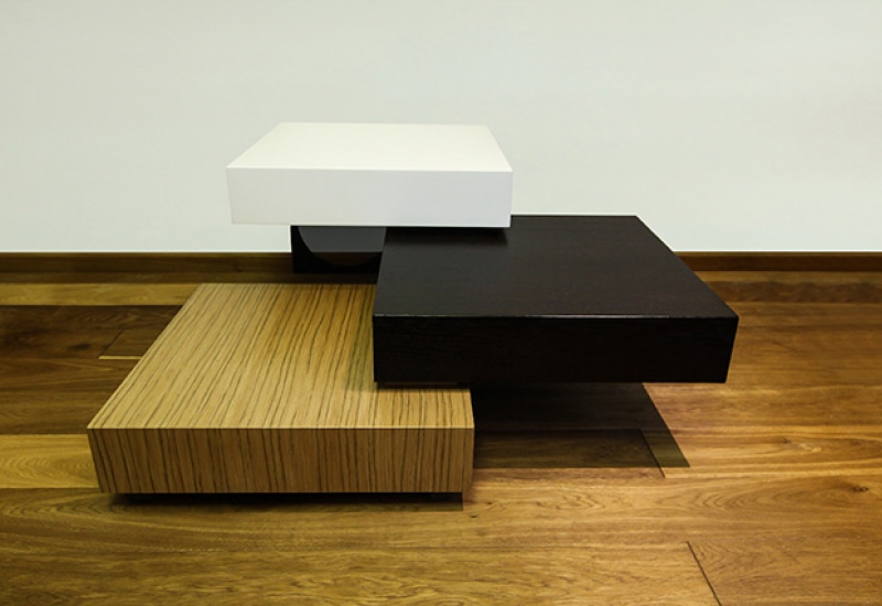 Caffe table
