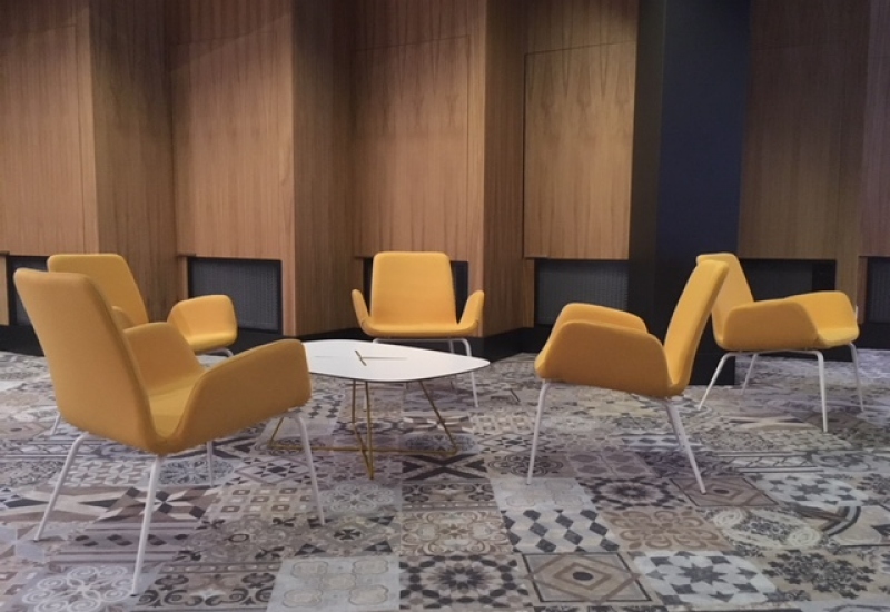 Realizácie / Interiér Caffe&bar Viktoria, Snina