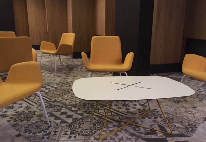 Realizácie / Interiér Caffe&bar Viktoria, Snina